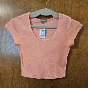 NWT Charlotte Russe Short Sleeve Crop Top